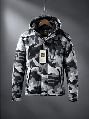 NWT Boy’s Waterproof Fleece Lined Camo Jacket